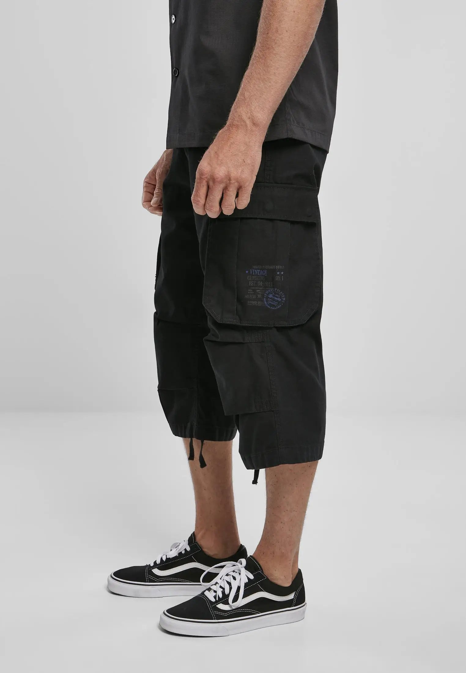 Industry 3/4 Cargo Shorts - Brandit